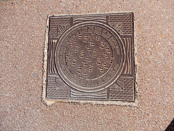 Heritage site marker for the North Beach Surf Life Saving Club rooms