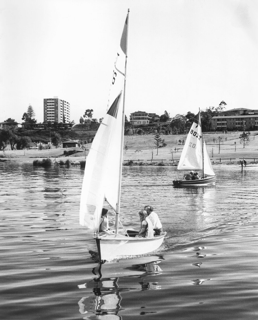 Children's sailing holiday program