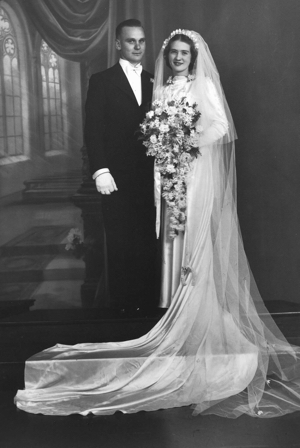 Maud Thomas and Donald Thomas on their wedding day