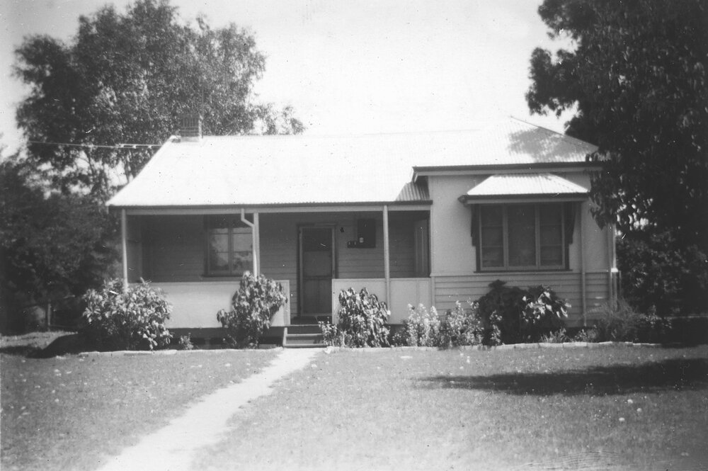 Cottage near Herdsman Lake owned by Maud and Don Thomas