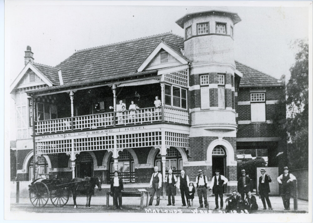 Peninsular Hotel in Maylands