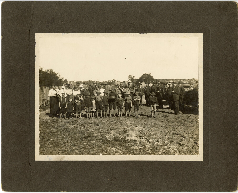 Osborne Park residents picnic