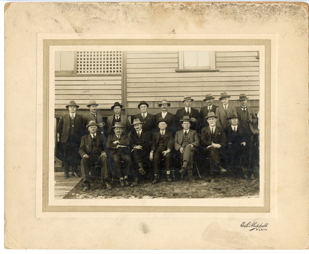 Perth Road Board members and staff in Maylands