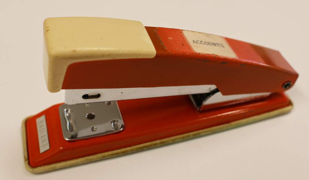 Office stapler