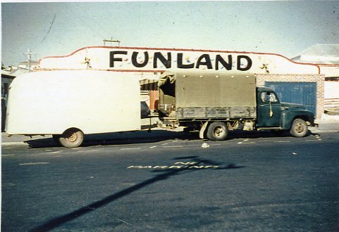 Funland Amuseument park photograph 2