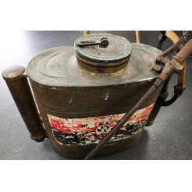 Market garden sprayer