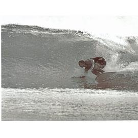 Steve Coburn surfing Contacio