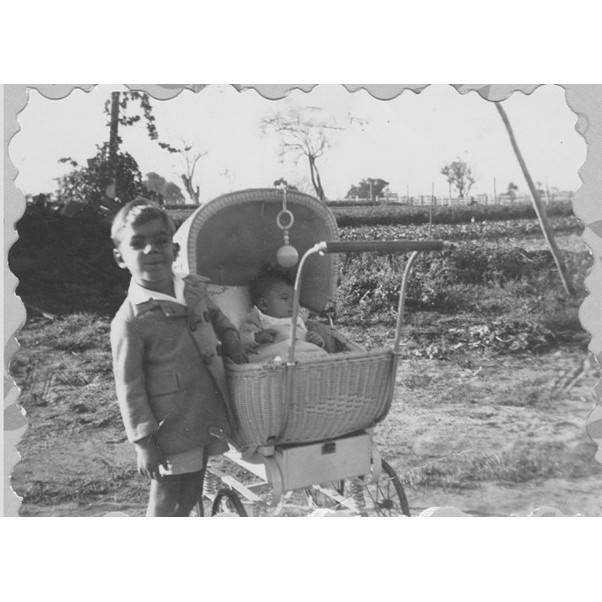 De Cinque family collection