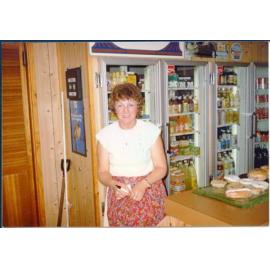 Wendy serving in the Aussiemaid Cafe 33 West Coast Drive in Watermans Bay