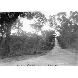 The plank road (now North Beach Road) alongside Karrinyup Golf Course looking west