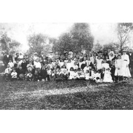 Sunday school picnic in Meekatharra
