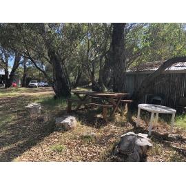 Settlers Cottage at Herdsman Lake rear parking area