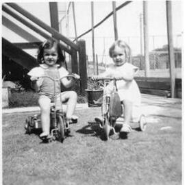 Paringa Flats in Scarborough 1948