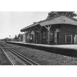 Maylands railway station