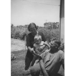 Ivan and Perica Bojanich with family 