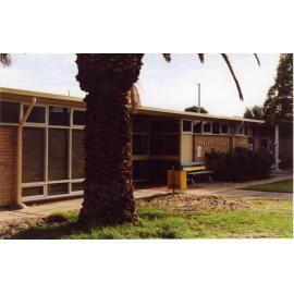 Inglewood Public Library, 1991