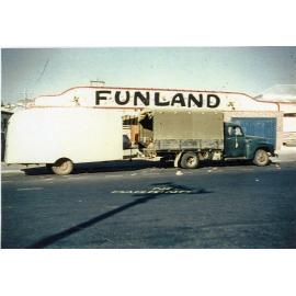 Funland Amuseument park photograph 2