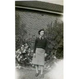 Eleanor Jefferies dressed in World War Two Airforce uniform c1943