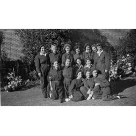 Eleanor Jefferies with group in military uniform c1943