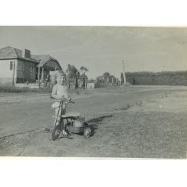 Maria d'Ercole with tricycle