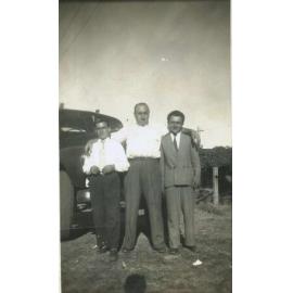 D'Ercole family celebrations with fellow countrymen