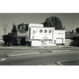 Deli on the corner of Brighton Road and Hastings Street in Scarborough