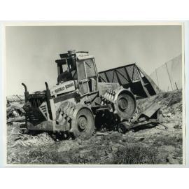 Buffalo Bomag truck photograph 1
