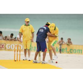 Adam Hollioake at the beach cricket competition at Scarborough Beach in 2007