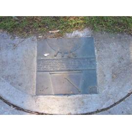 Heritage site marker Manning, Bruce, and other dairies around Jackadder Lake 