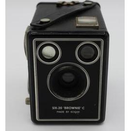 Six-20 'Brownie' C camera