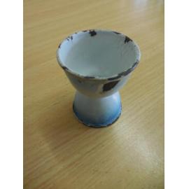 Enamelled egg cup