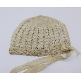 Baby bonnet with ribbon ties