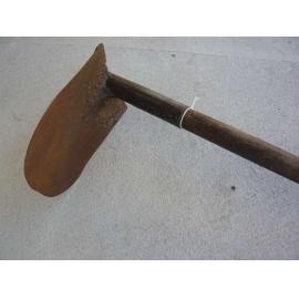 Shovel - 90 degree angle