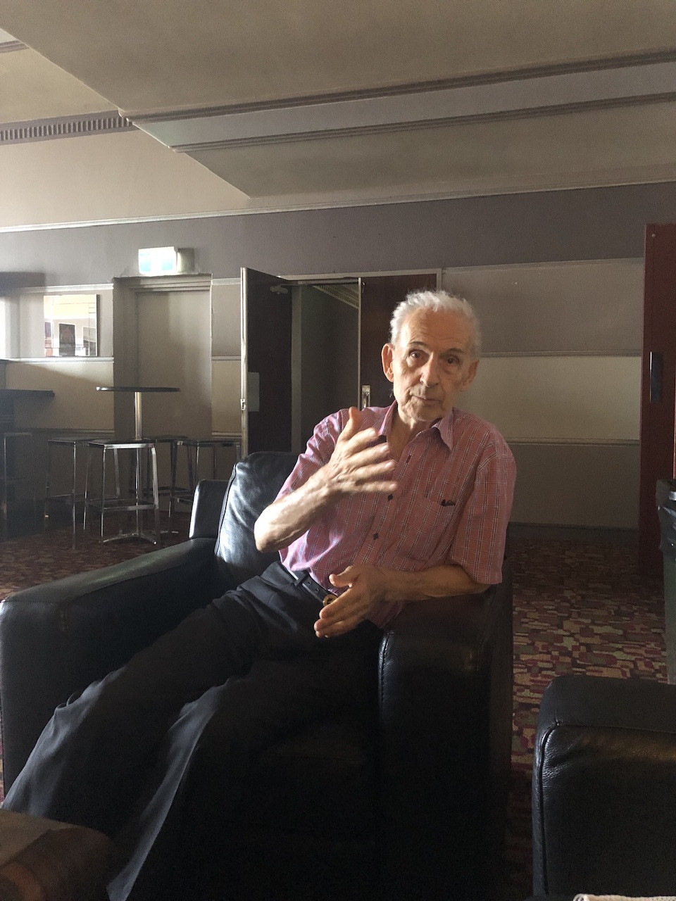 Bruno Zimmermann speaking to the City of Stirling Community History team, at the Astor Theatre, in 2024.
